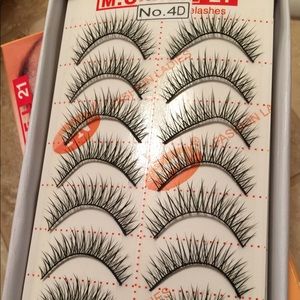 COPY - 🆒Bundle 5 boxes style 4D lashes🆒